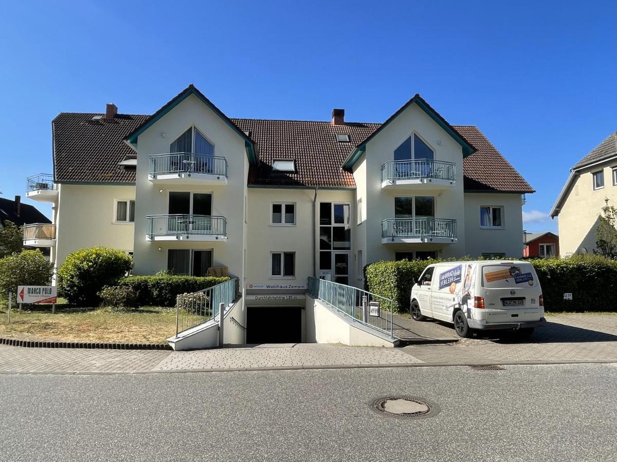 Apartment Lotte Mit Terrasse Zempin Exteriör bild